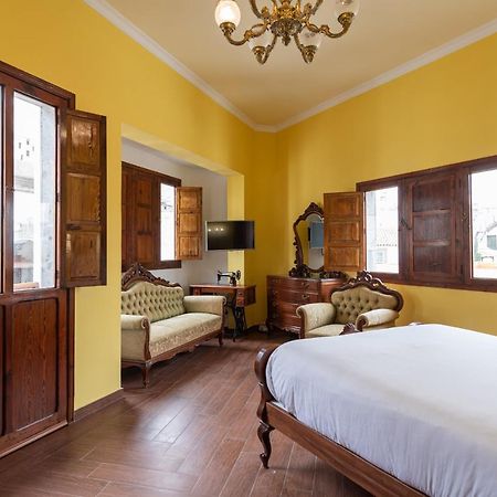 Homeforguest New Duplex With Rooftop Next To Arucas Cathedral Buitenkant foto