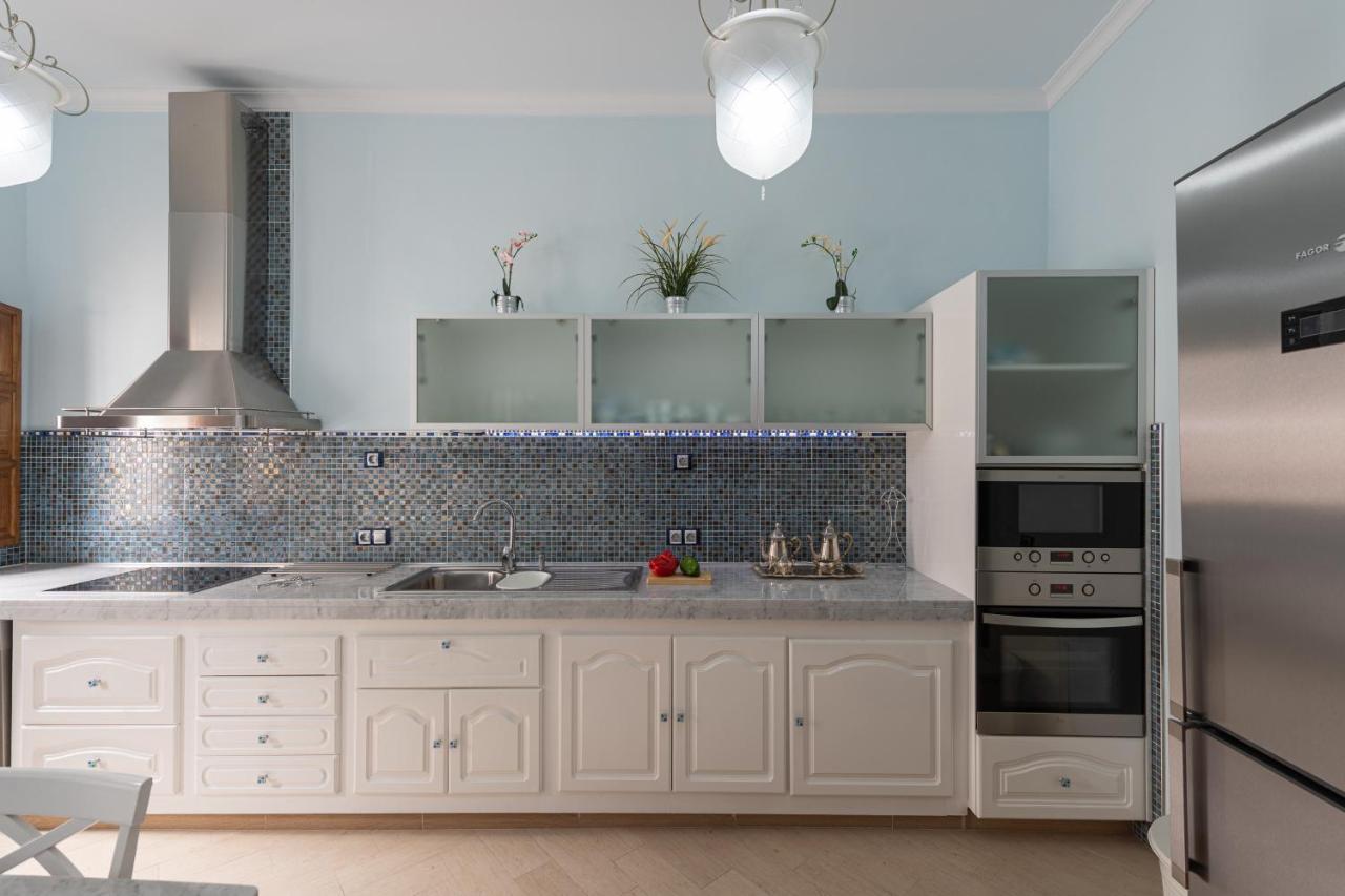 Homeforguest New Duplex With Rooftop Next To Arucas Cathedral Buitenkant foto