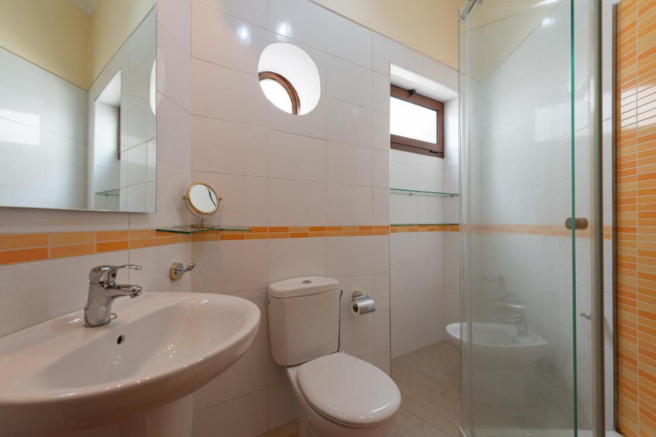 Homeforguest New Duplex With Rooftop Next To Arucas Cathedral Buitenkant foto