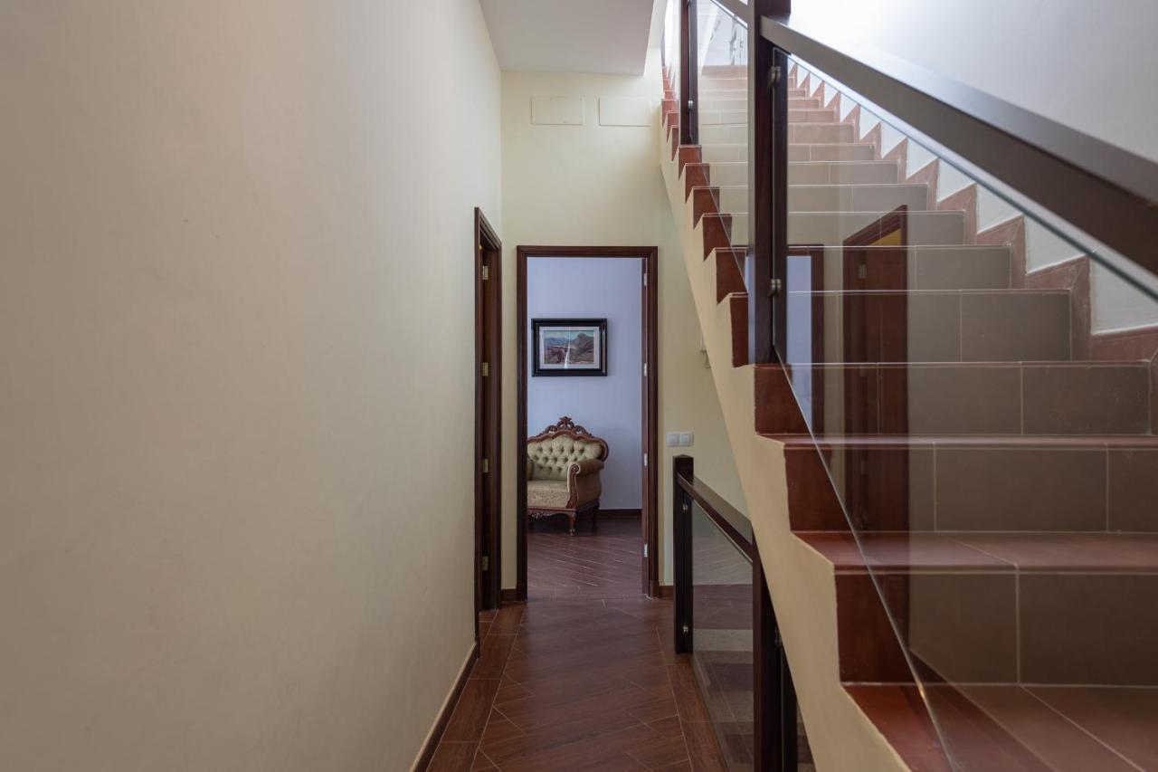 Homeforguest New Duplex With Rooftop Next To Arucas Cathedral Buitenkant foto